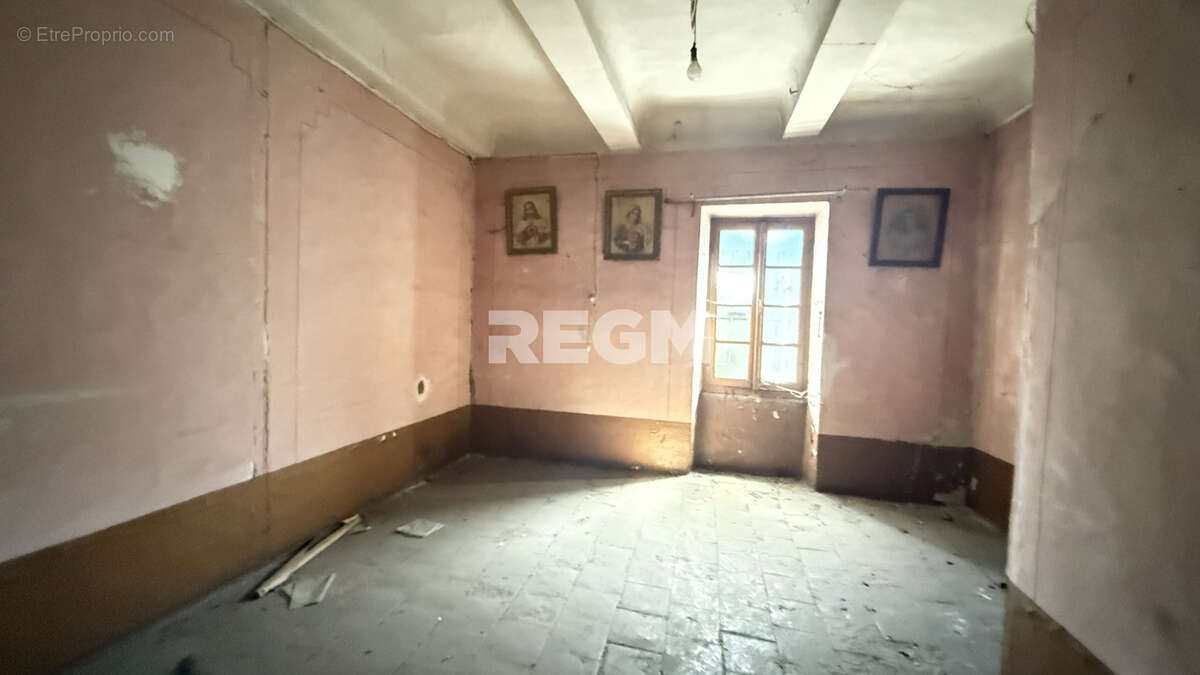 Maison 105 M2 avec mazets sur parcelle de 6000 M2 - photo 51