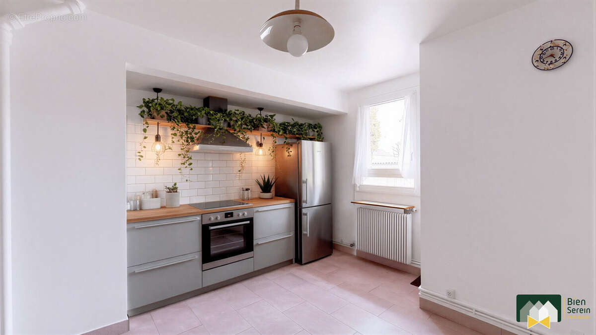 Appartement à LUCE