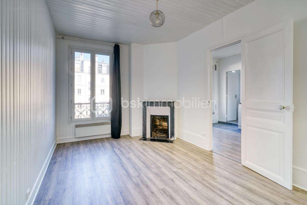 Appartement à PARIS-11E