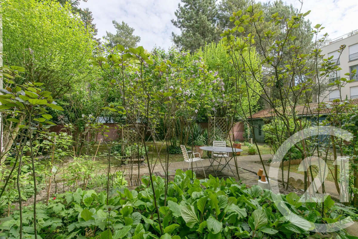 Appartement 94 m² à Saint-Maur-Des-Fosses  - photo 7