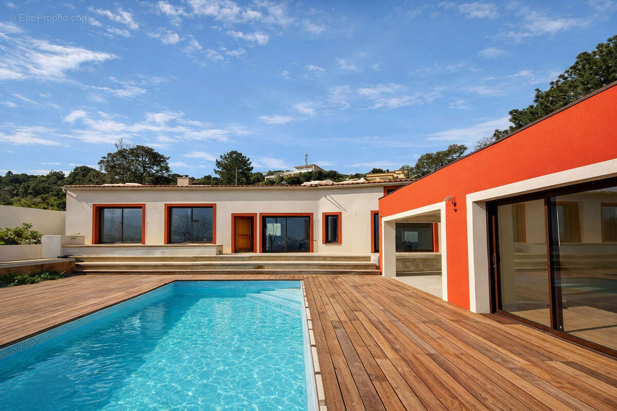 Maison à SARI-SOLENZARA