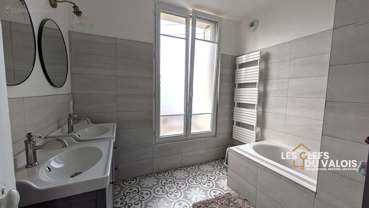 Maison à CREPY-EN-VALOIS