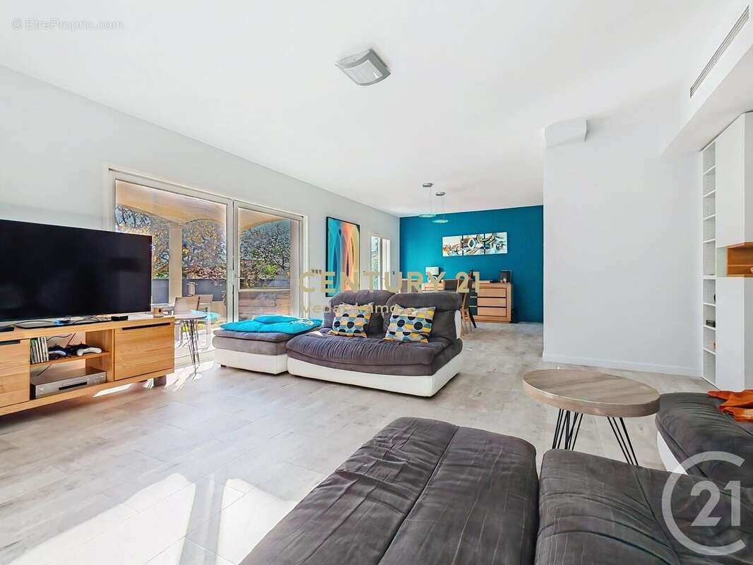 Maison à VILLENEUVE-LES-MAGUELONE