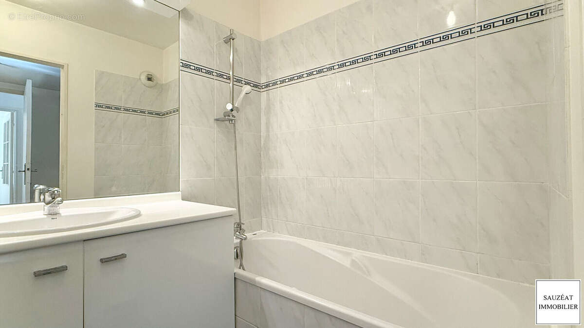 Appartement à MONTROUGE
