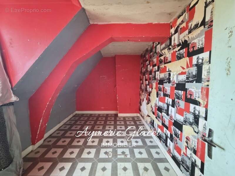 Maison de ville 76 m² à rénover – Cambrai centre – Idéale investisseur - photo 11