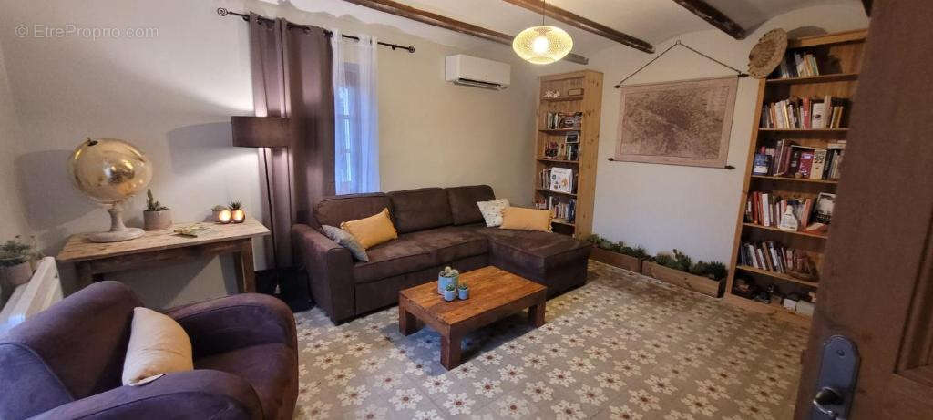 Maison à SAINT-CHRISTOL-LES-ALES