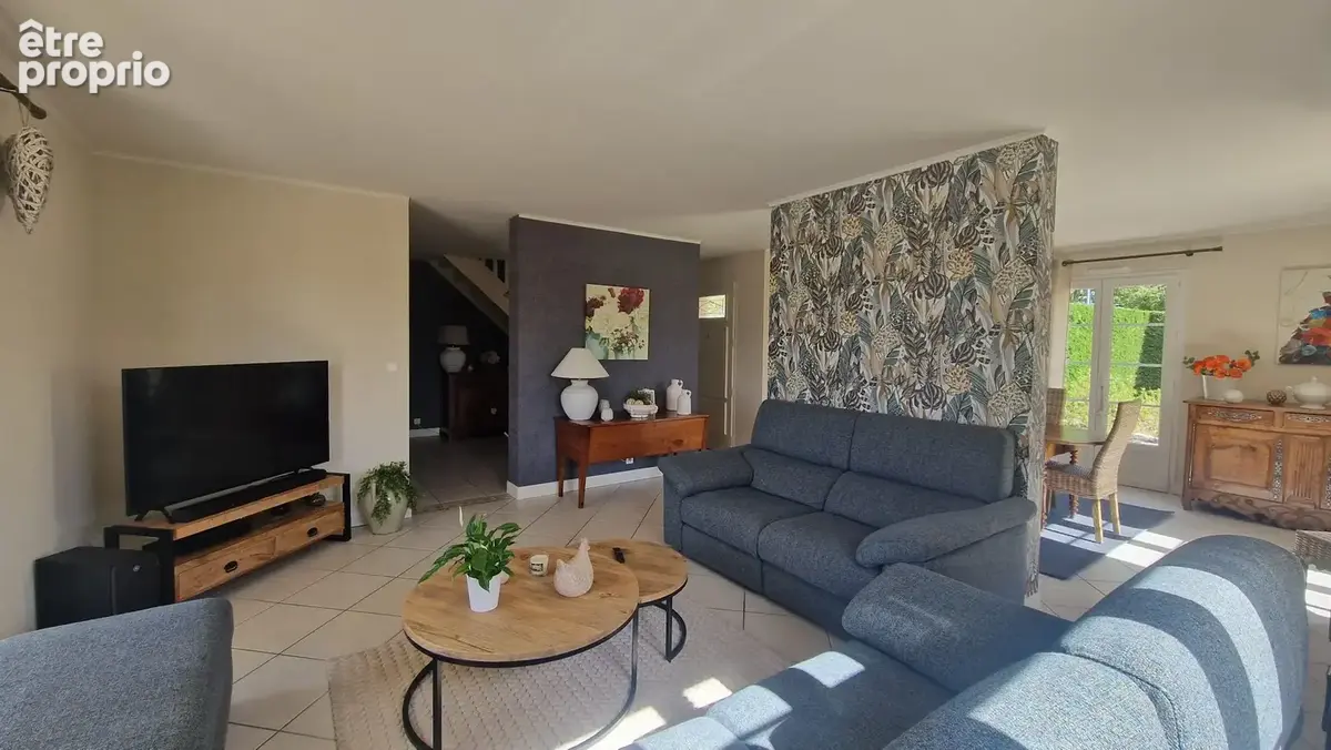 Maison 7 pièces 166 m² à vendre à Cherveux (79410) - photo 3