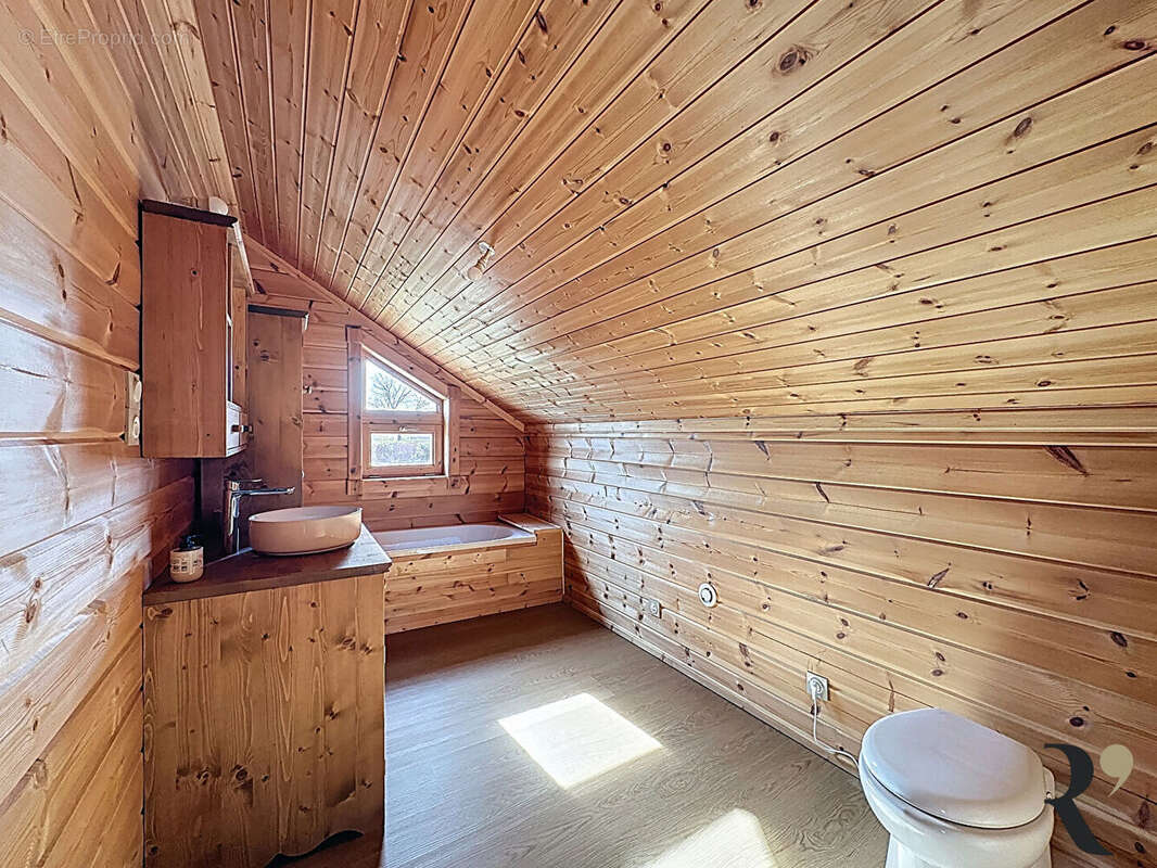 Maison à MONTASTRUC-LA-CONSEILLERE