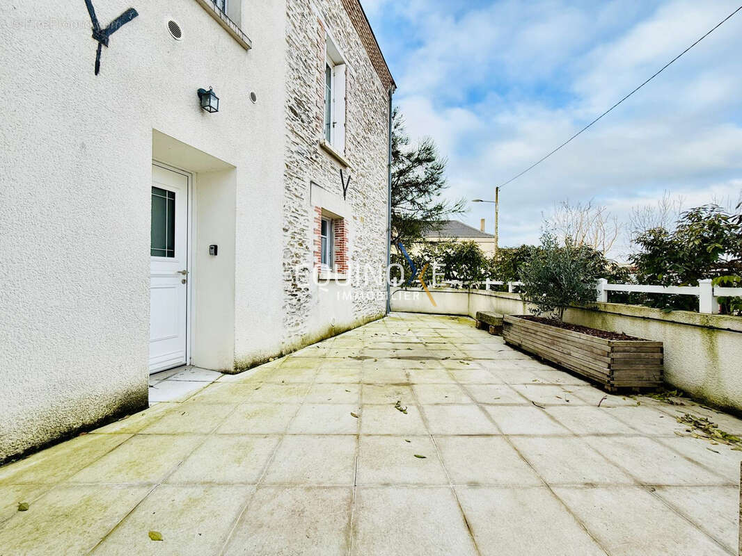 Maison à GESTE