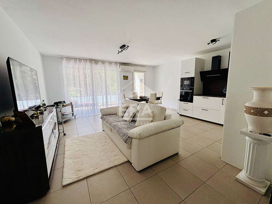Appartement à CAGNES-SUR-MER