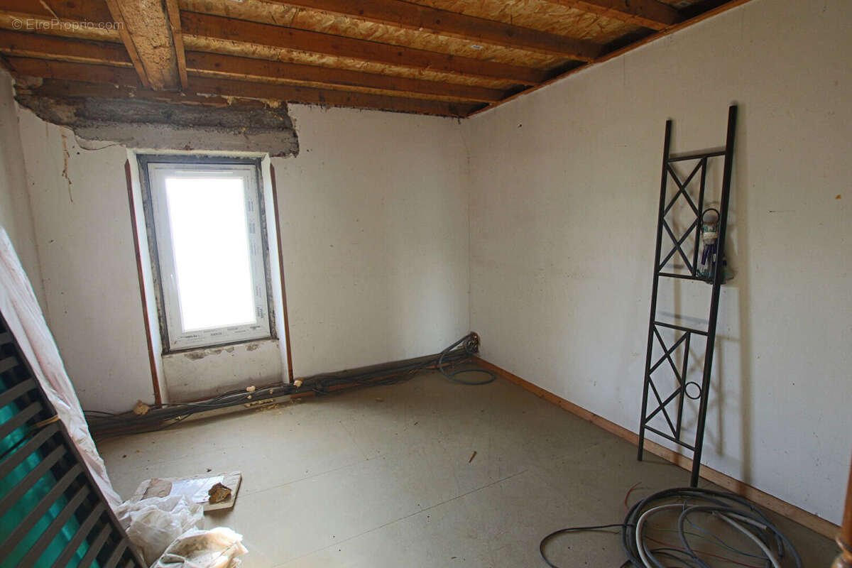 Maison à SALLES