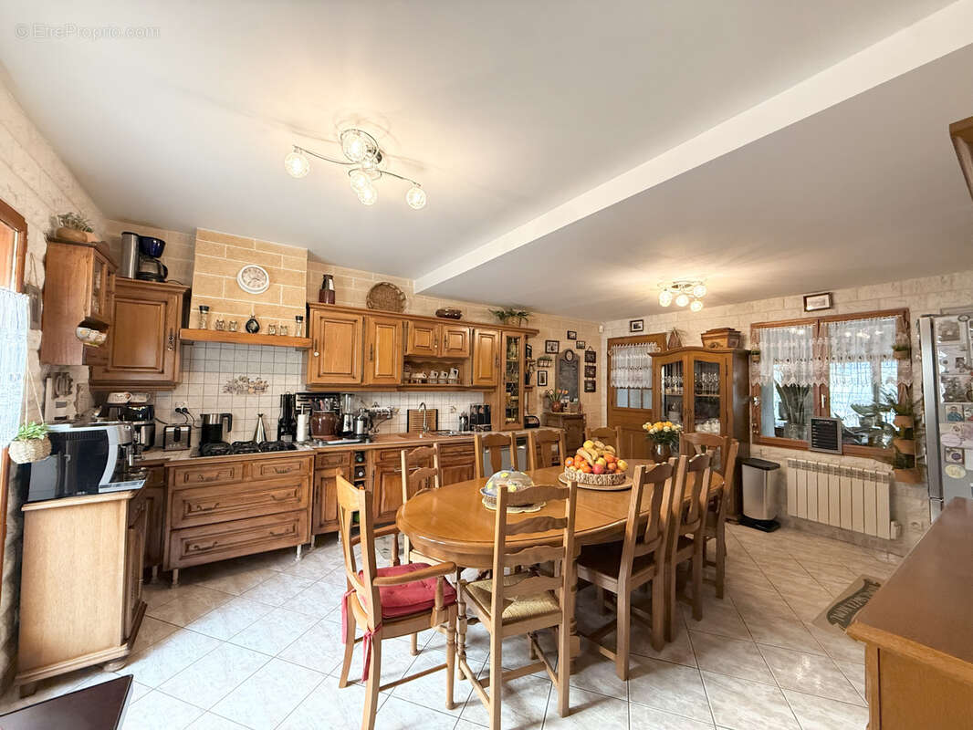 Maison à NANTEUIL-LES-MEAUX