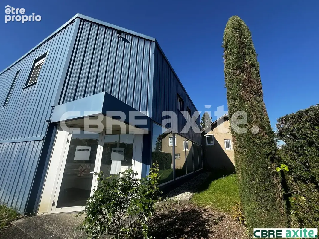Commerce 374 m² à Bourgoin-Jallieu  - photo 3