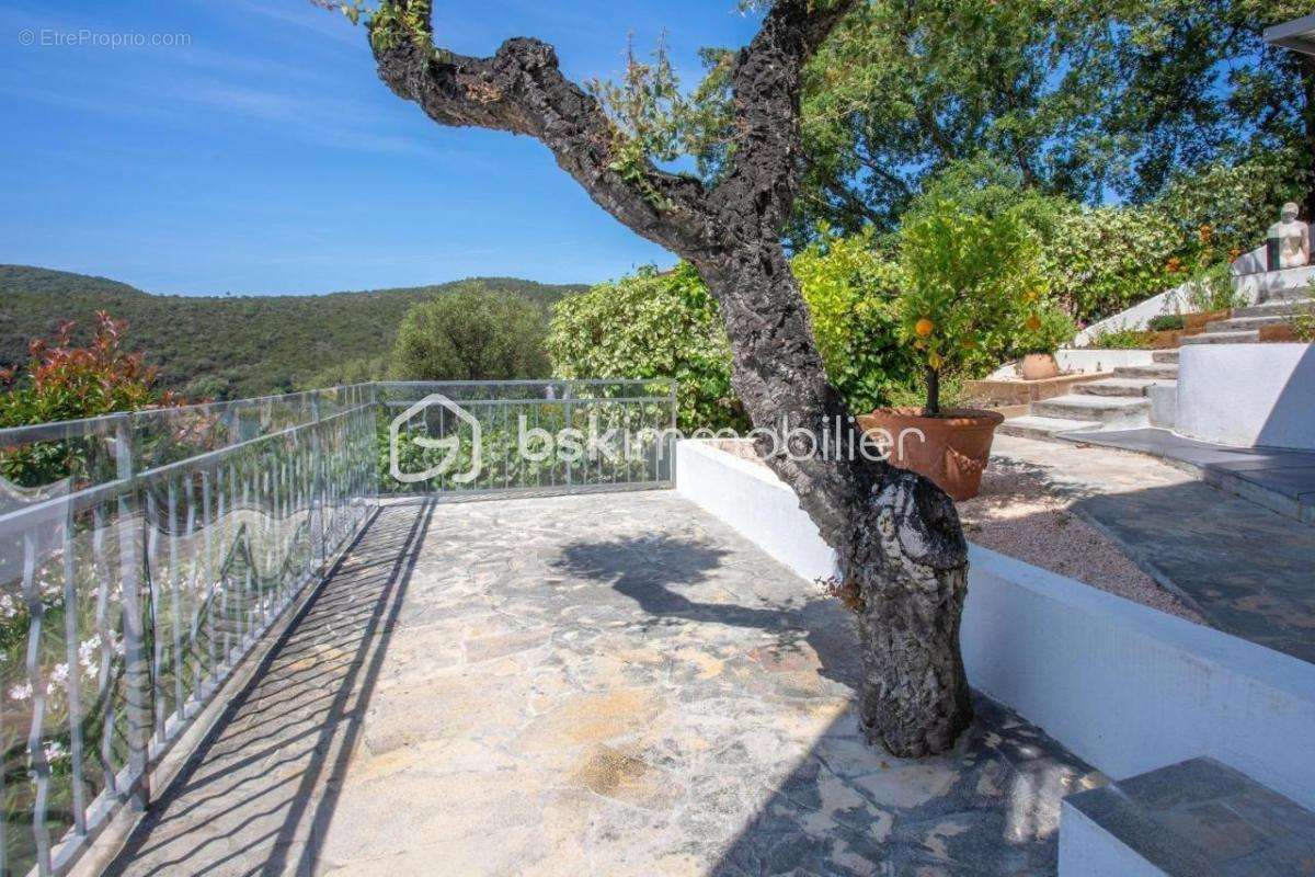 Maison à SAINT-RAPHAEL