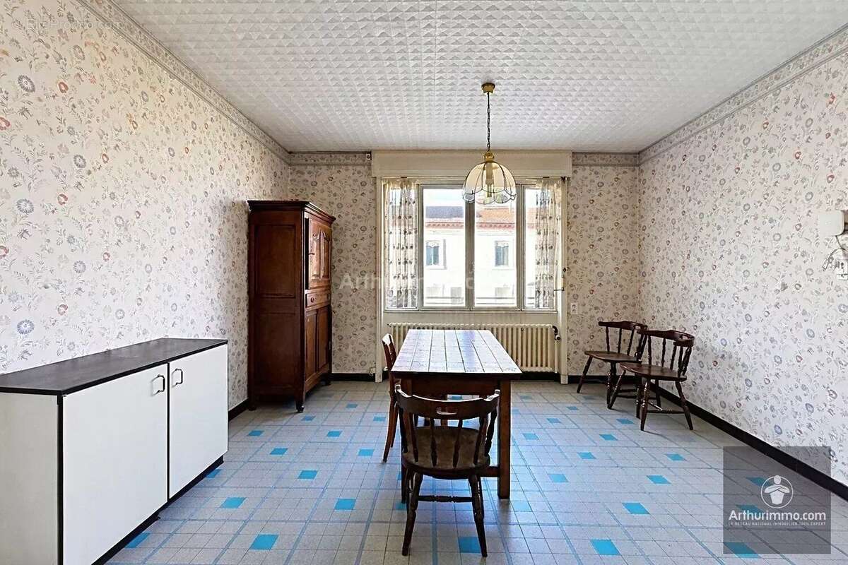 Maison à RIORGES