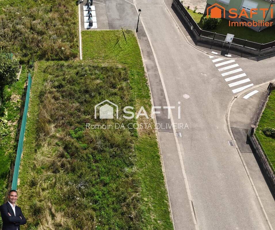 Photo 1 - Terrain à OSTHOUSE