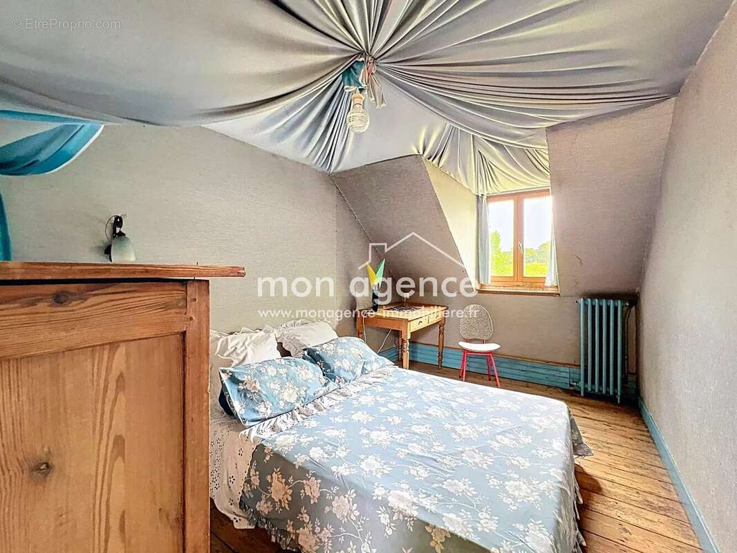 Maison à NEUFCHATEL-EN-BRAY