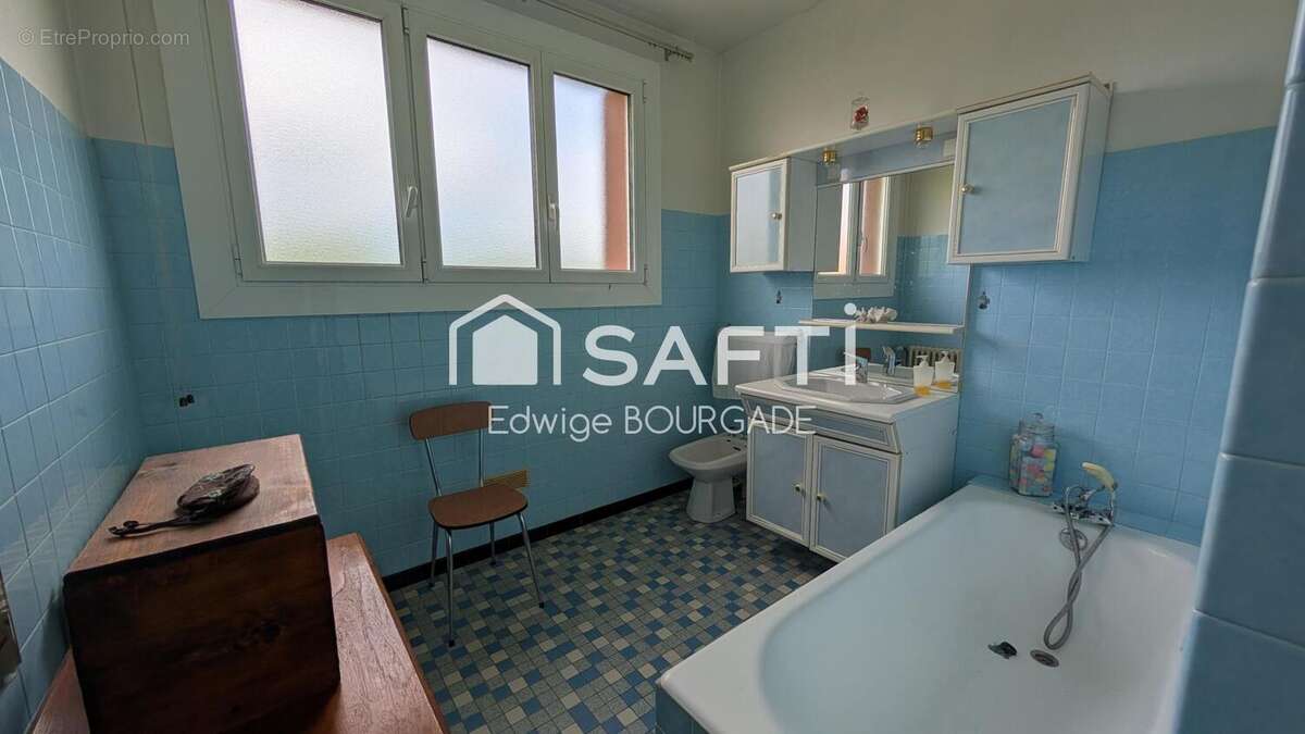 Photo 6 - Maison à PUY-L'EVEQUE