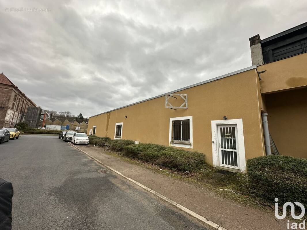 Photo 1 - Commerce à SENONES