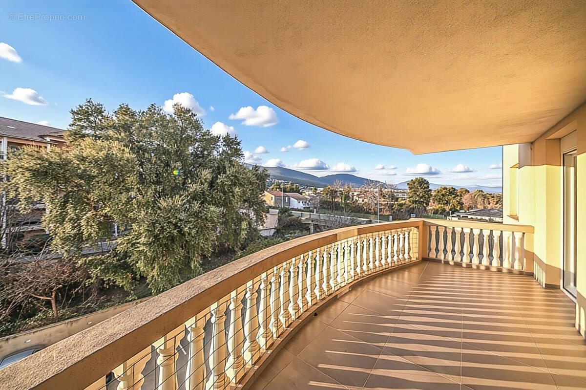 Appartement à LUCCIANA