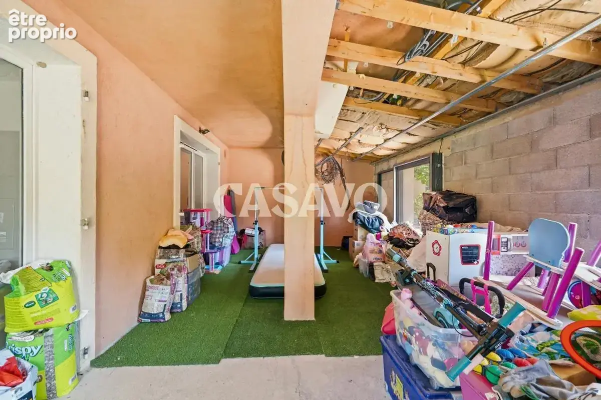Vente Maison 8 pièces de 236m² - 13760 Saint-Cannat - photo 29