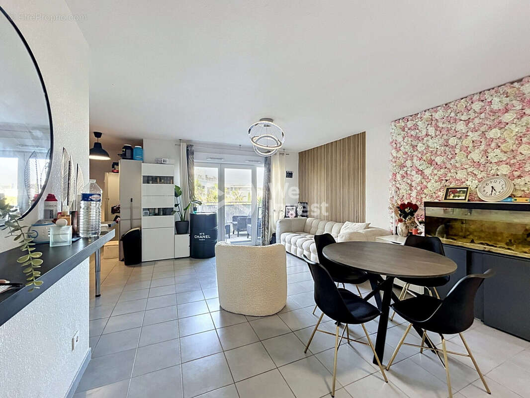 Appartement à CASTELNAU-LE-LEZ