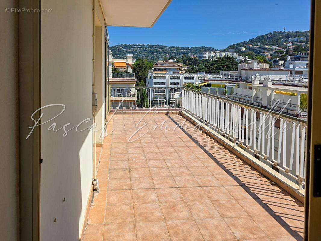 Appartement à CANNES