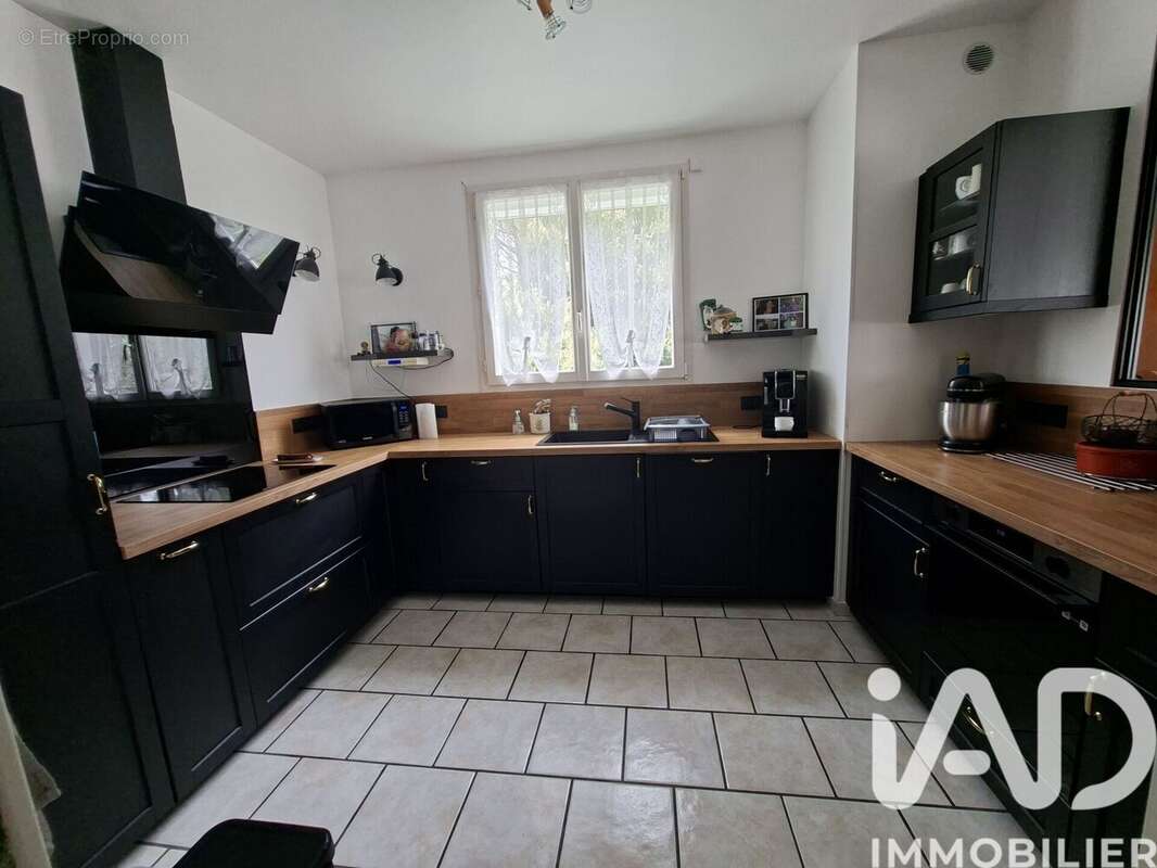 Photo 2 - Maison à CHAMPAGNE-SUR-SEINE