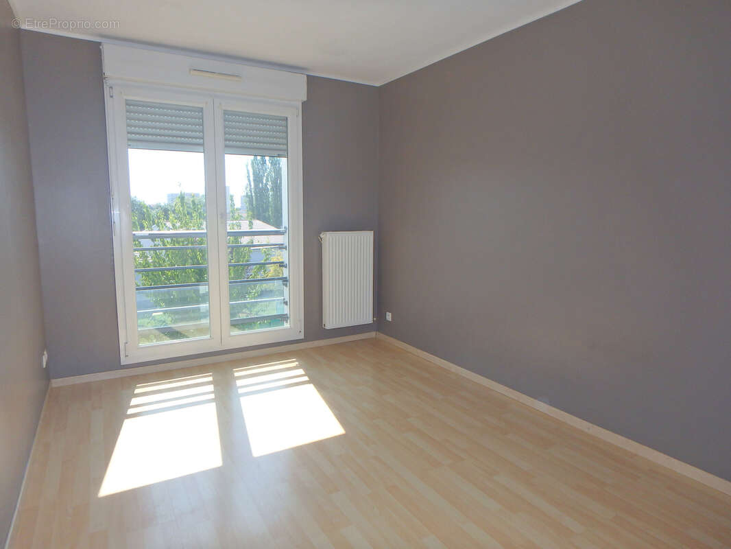 Appartement à ESSEY-LES-NANCY