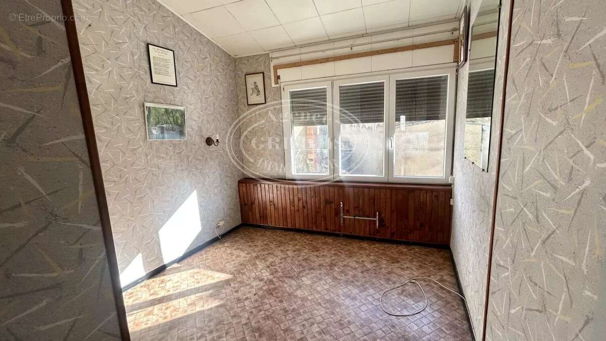 Appartement T3 2ème étage - photo 6