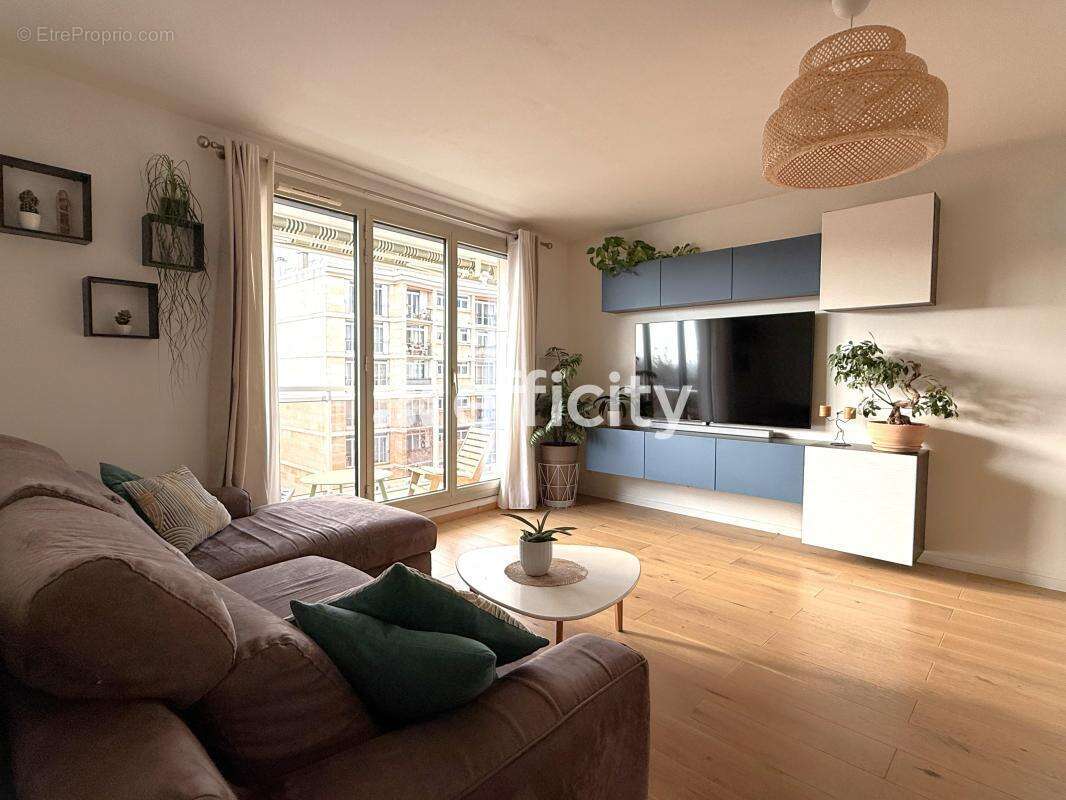 Appartement à ASNIERES-SUR-SEINE