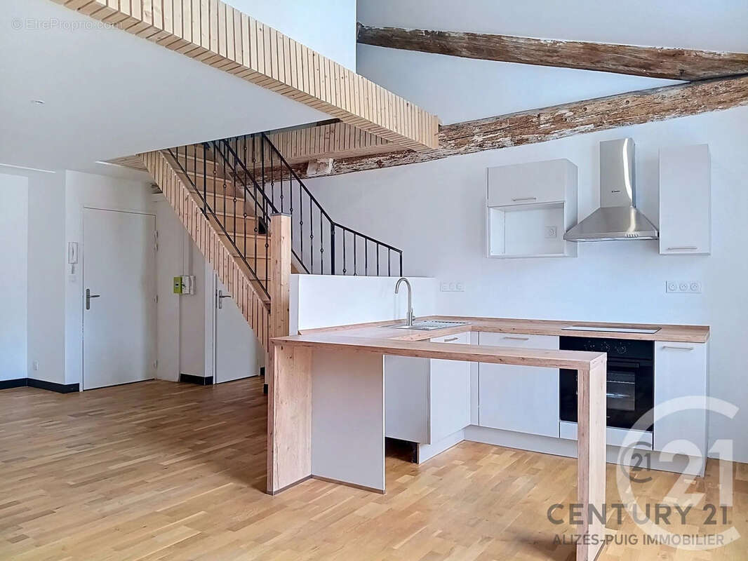 Appartement 105 m² à Sete  - photo 3