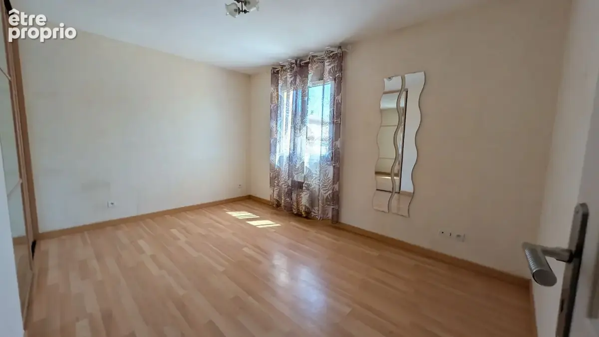 Maison F5 - récente de plein pied  à CORNAS - photo 12