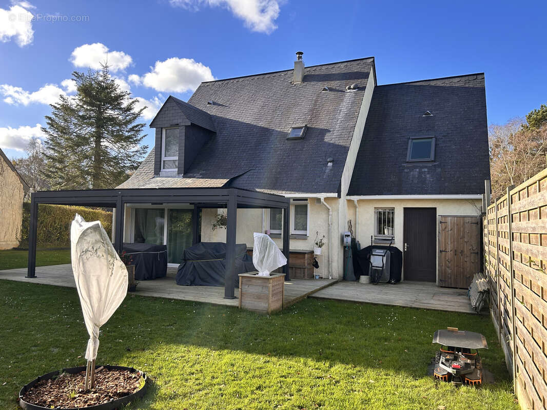 Maison à SASSEVILLE