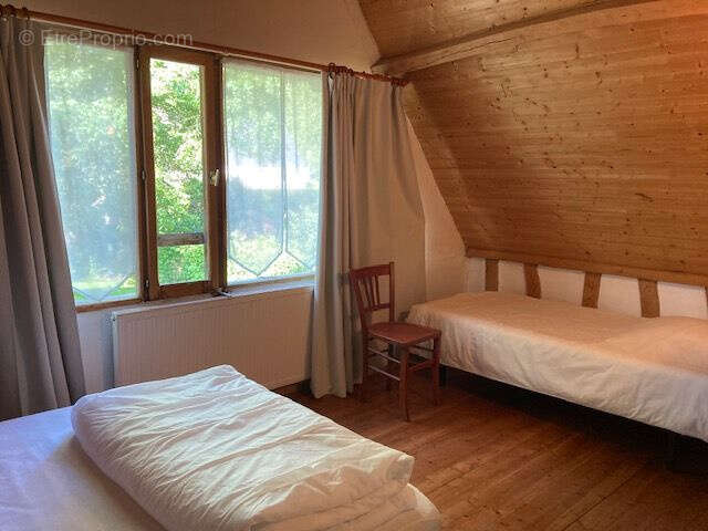 Maison à FEUQUIERES-EN-VIMEU