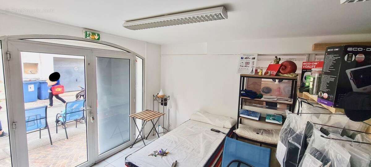 Commerce à LE GRAU-DU-ROI