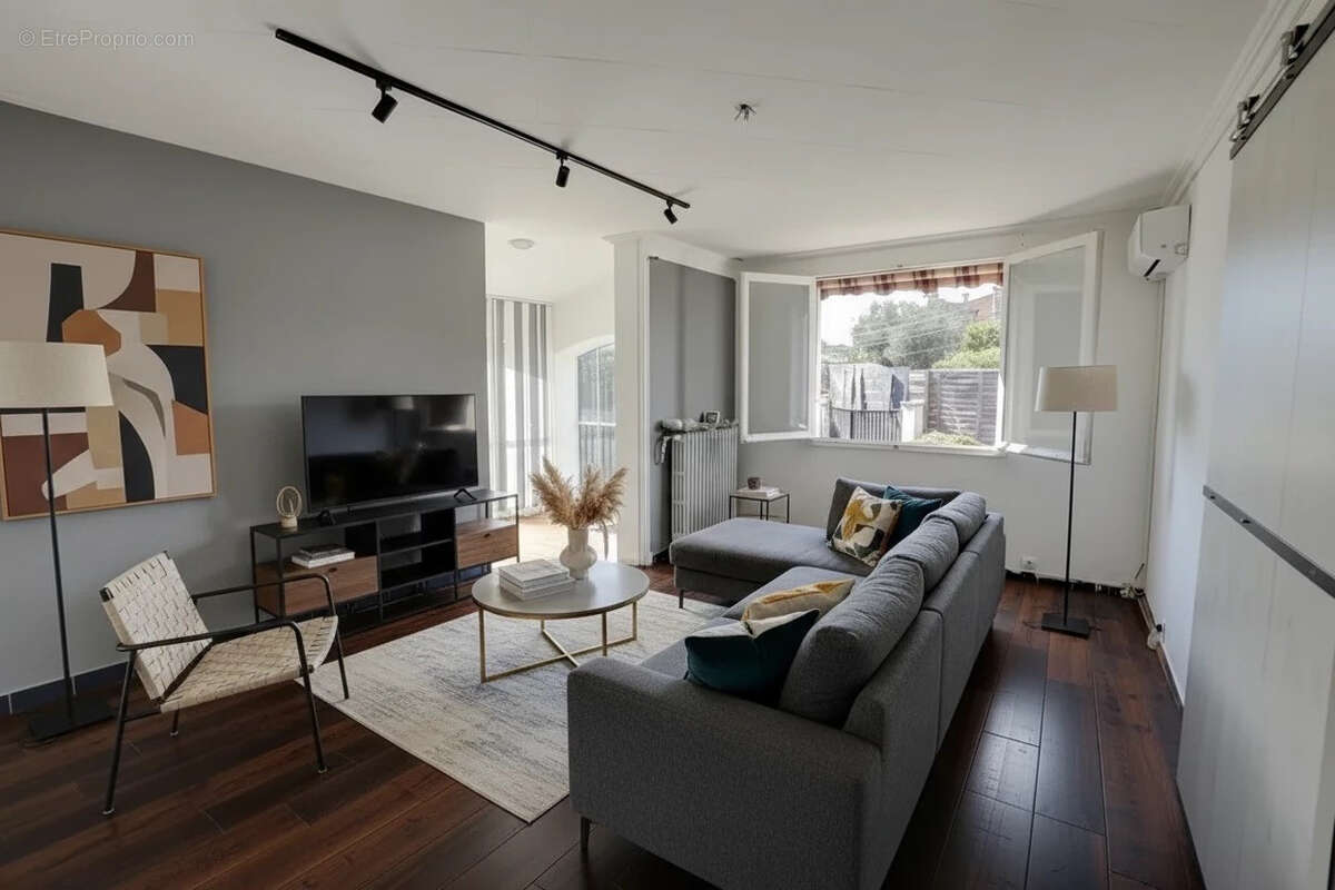 Maison à LA COLLE-SUR-LOUP