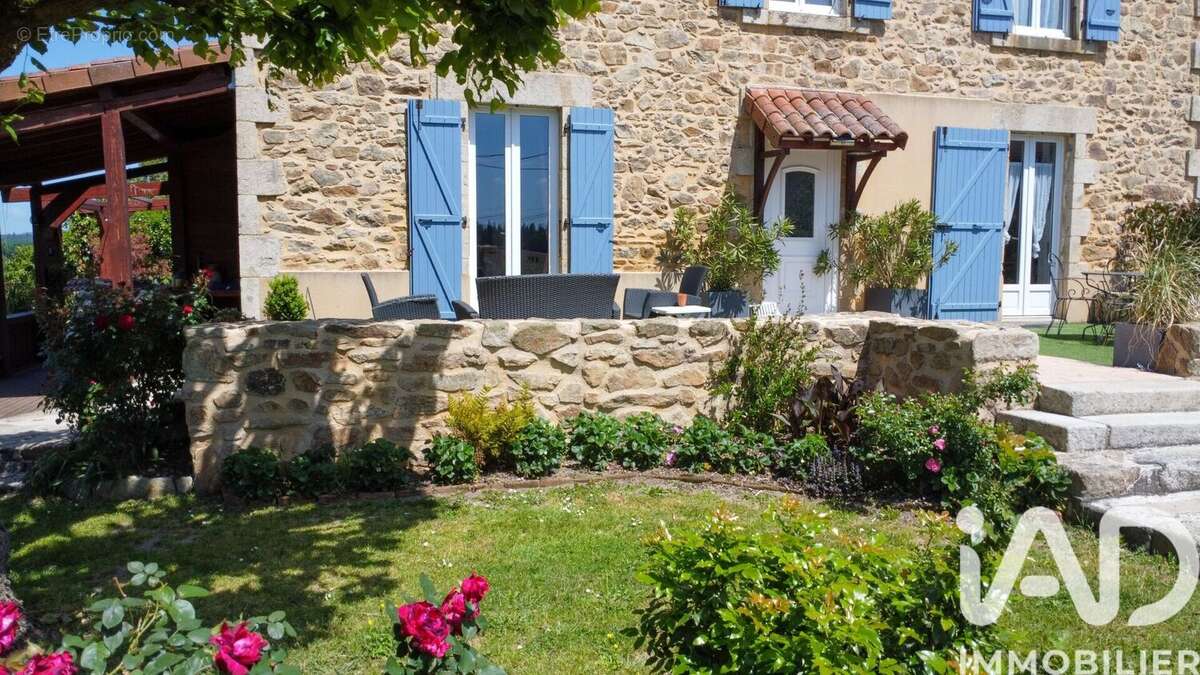 Photo 5 - Maison à ORADOUR-SUR-GLANE