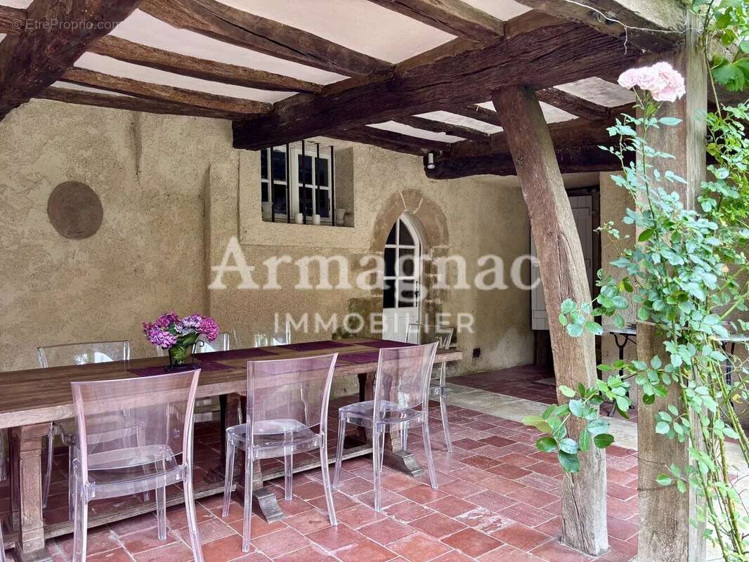 Maison de village en pierre - photo 2