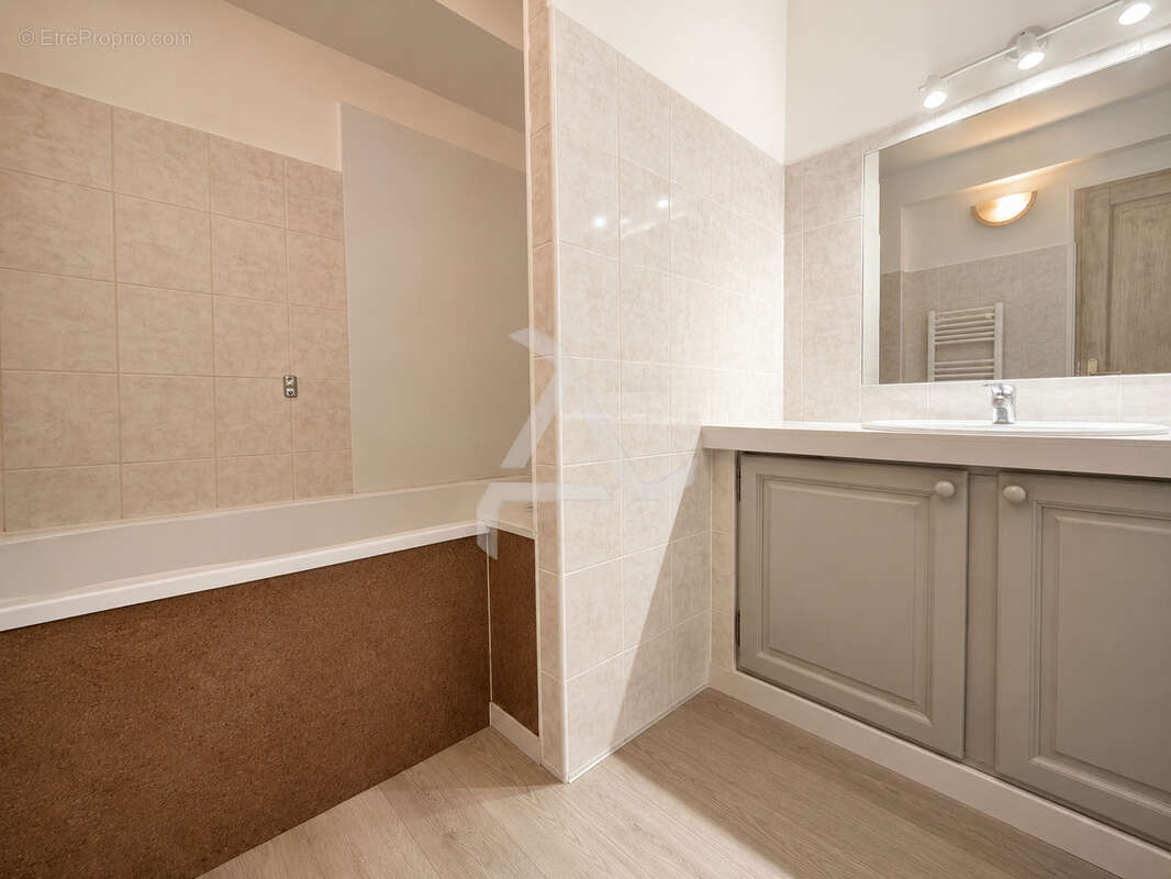 Appartement t4 de 82 m2 dans petite copropriété de charme à 20min de porto-vecchio - photo 18