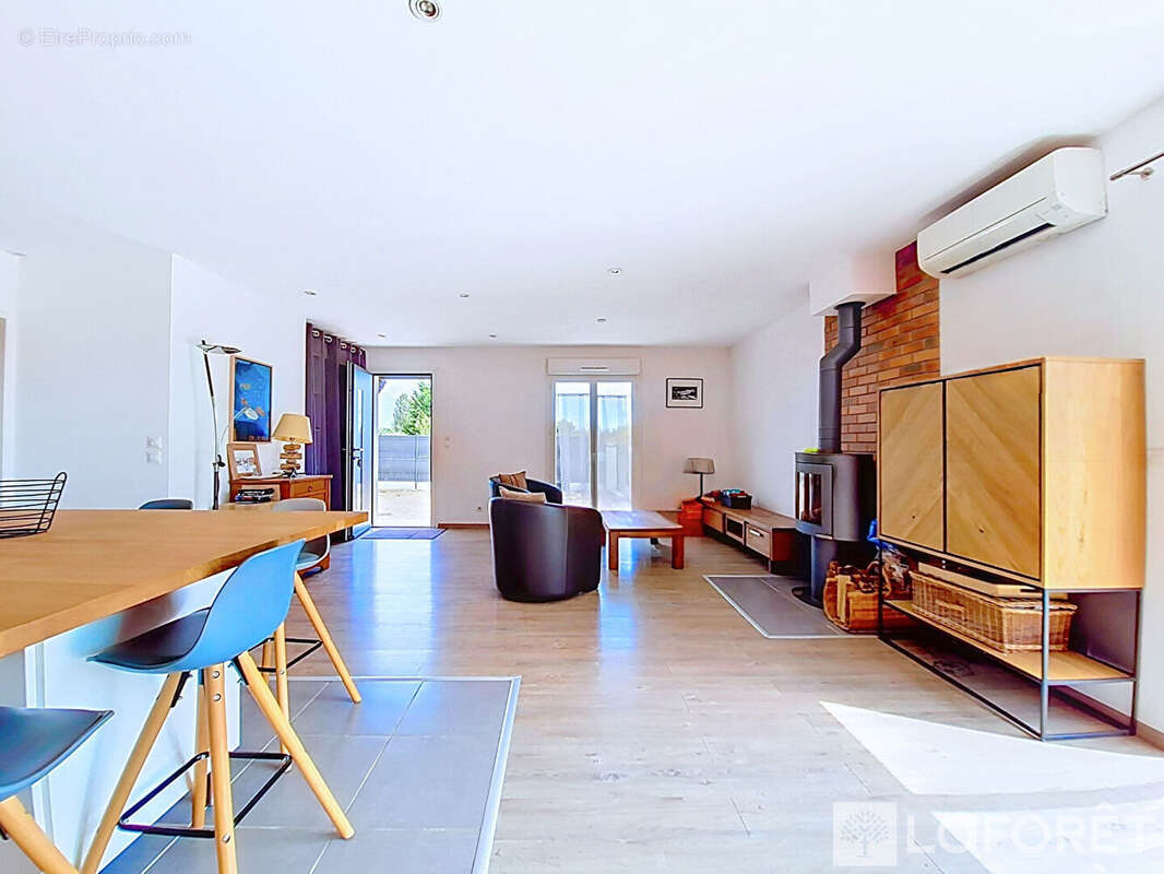 Maison 3 chambres + piscine et garage - photo 4