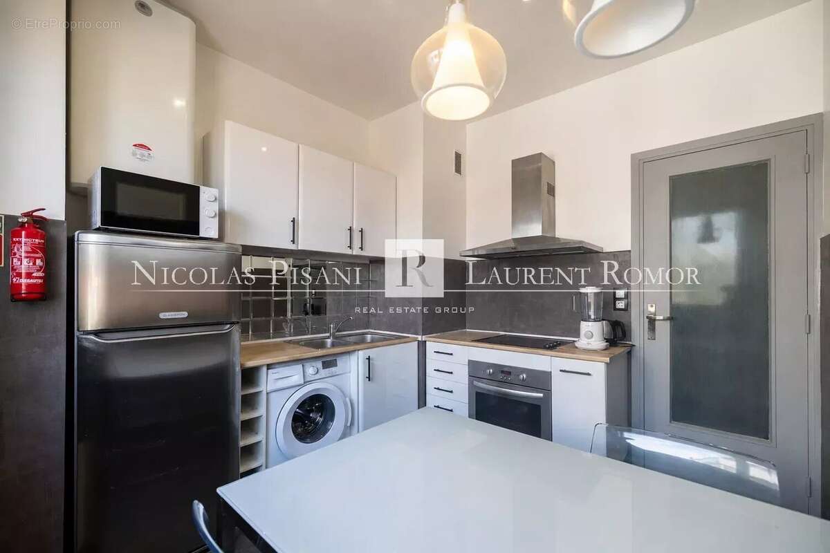Exclusivité - appartement entierement renove – calme absolu - promenade des anglais - photo 2