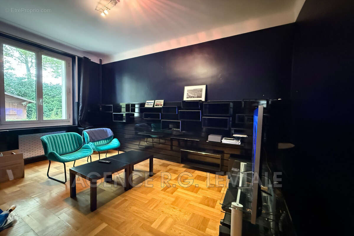 Maison à MAISONS-LAFFITTE