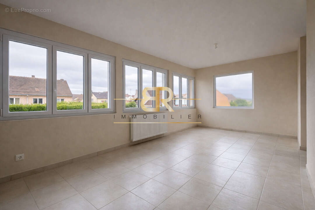 Maison à PONTAULT-COMBAULT