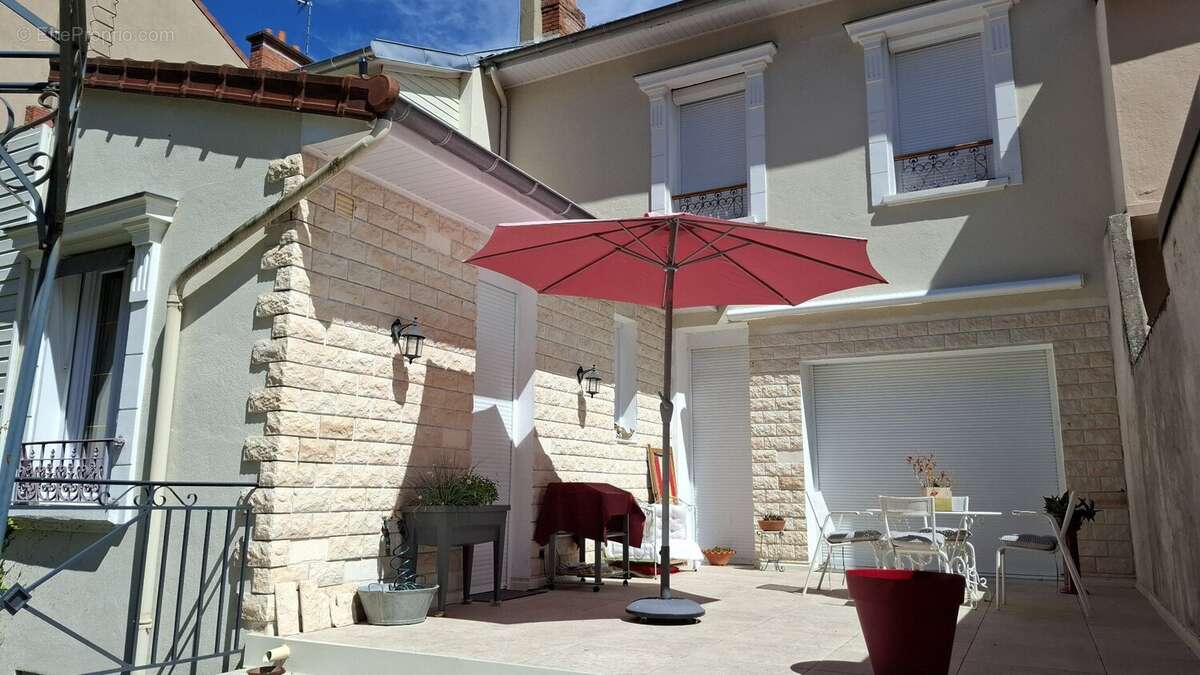 Maison à VICHY