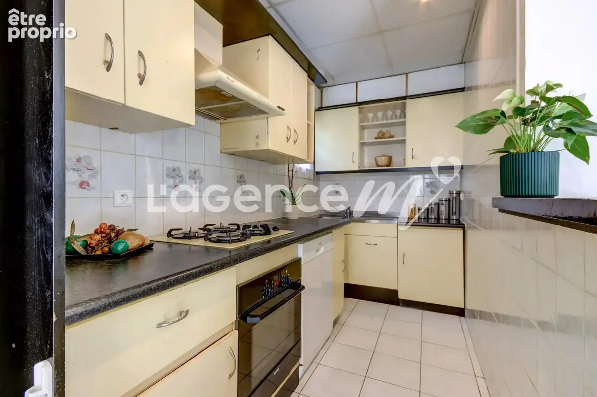 Nice bas pessicart  « vanille »  3p 64 m² – balcon, piscine, parking - photo 4
