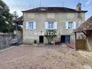 Maison à JONCY
