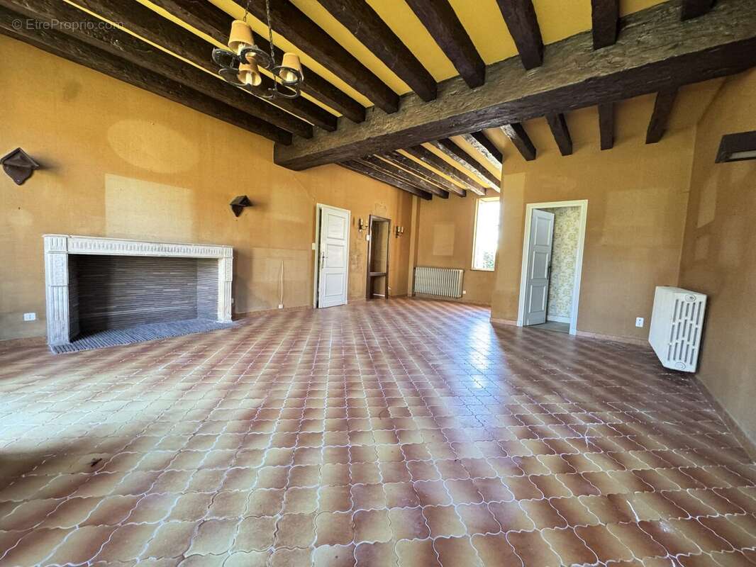 Maison à SAINT-VICTOR