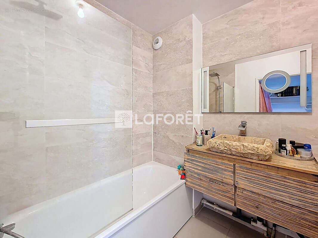 Appartement à BONNEUIL-SUR-MARNE