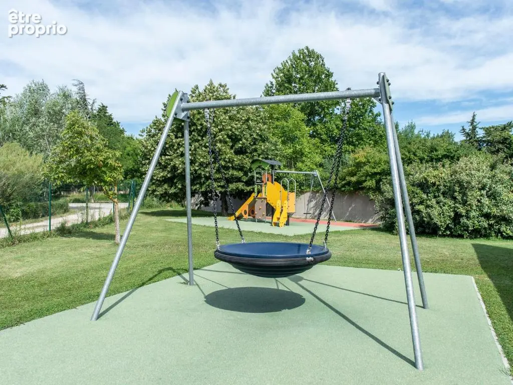 Jolie petite maison T3 de plain pied déjà louée avec terrasse et parking - photo 10